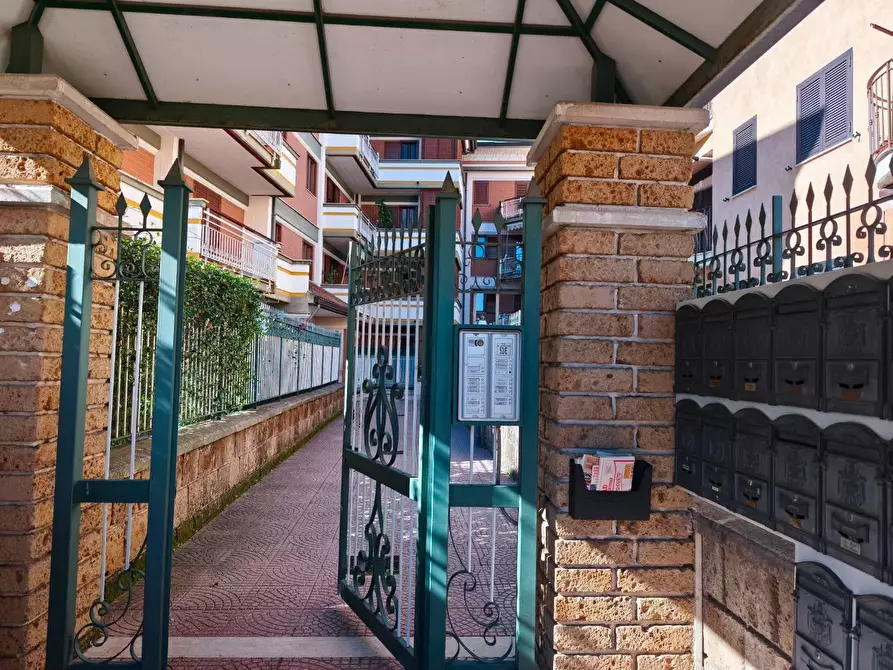 Immagine 2 di Appartamento in vendita  a Avellino