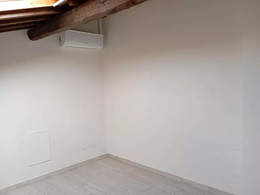 Immagine 17 di Appartamento in vendita  in VIA garibaldi a Sesto Fiorentino