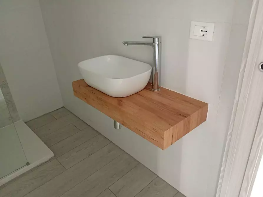 Immagine 9 di Appartamento in vendita  in VIA garibaldi a Sesto Fiorentino