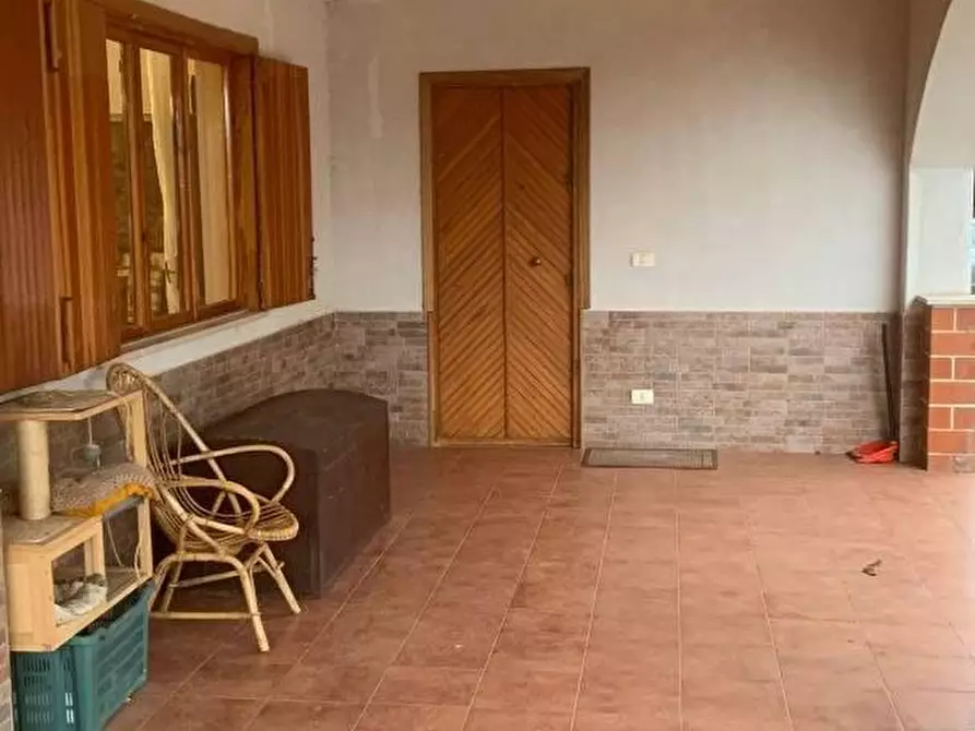 Immagine 2 di Villa in vendita  in CONTRADA rezza a Santa Cristina Gela