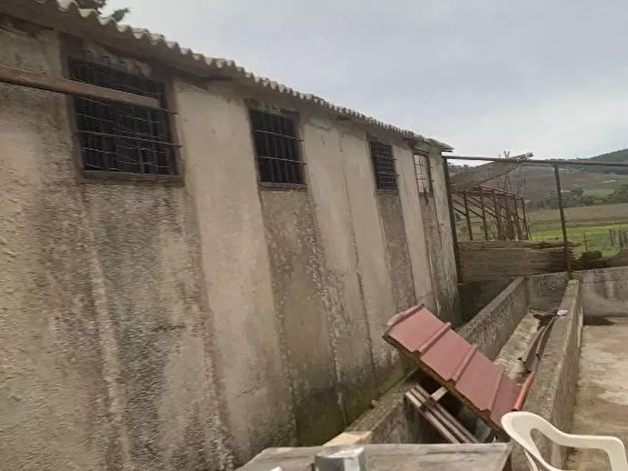 Immagine 3 di Villa in vendita  in CONTRADA rezza a Santa Cristina Gela