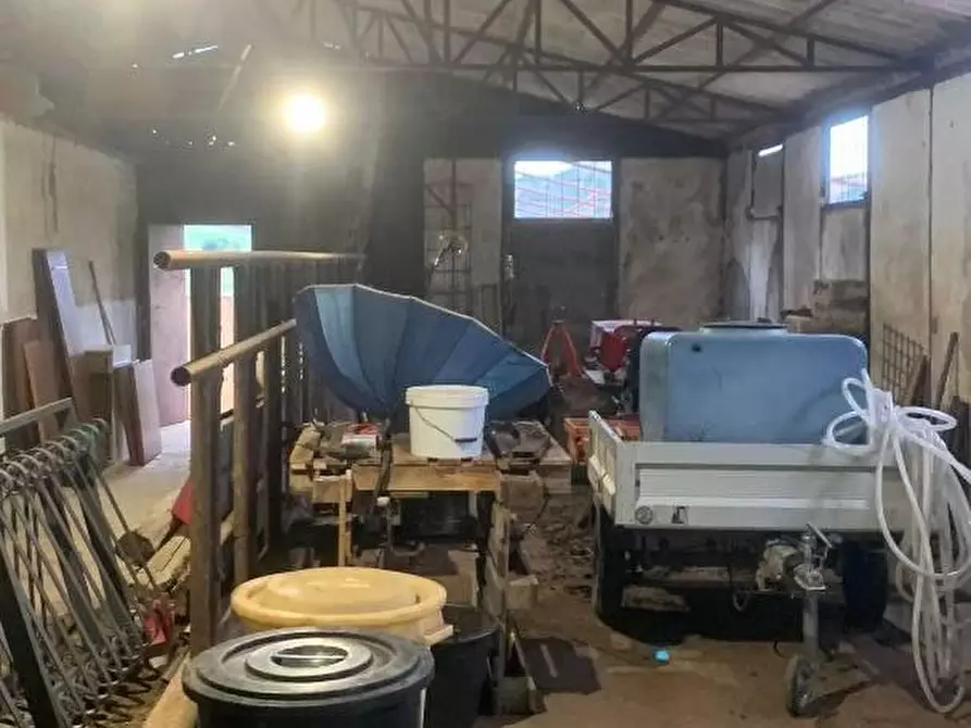 Immagine 4 di Villa in vendita  in CONTRADA rezza a Santa Cristina Gela