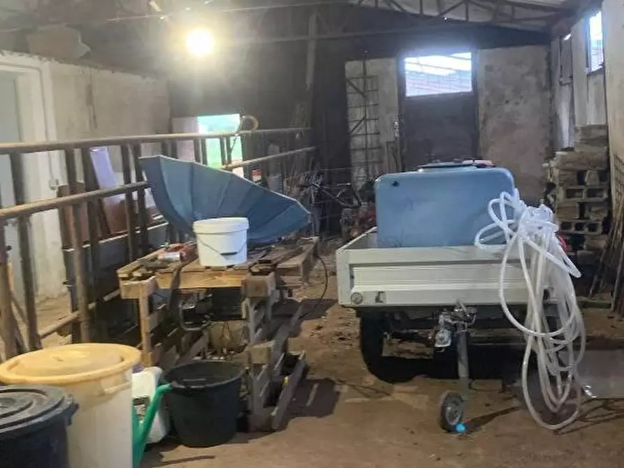 Immagine 7 di Villa in vendita  in CONTRADA rezza a Santa Cristina Gela