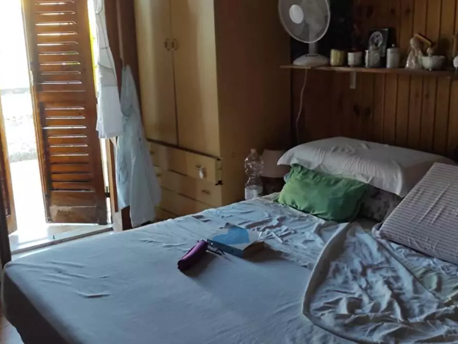 Immagine 16 di Villa in vendita  in VIA tevere a Anzio