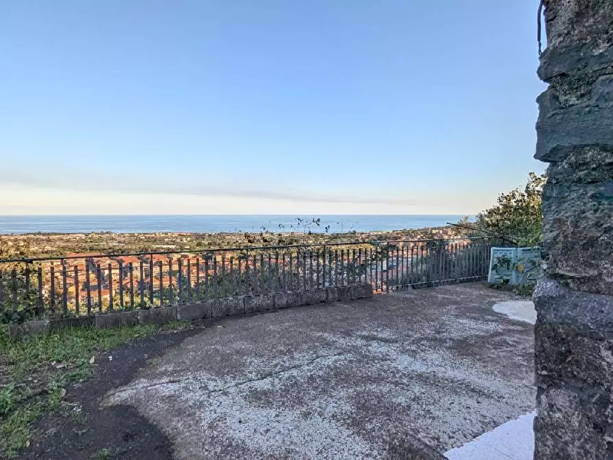 Immagine 7 di Terreno agricolo in vendita  in VIA marchesana a Aci Sant'antonio