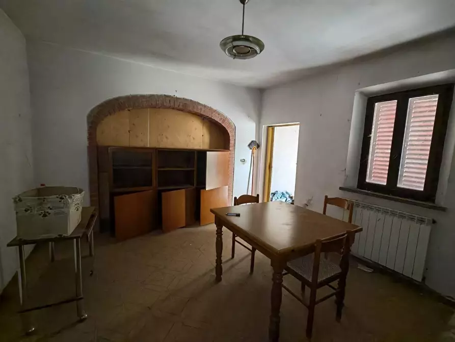 Immagine 2 di Casa semindipendente in vendita  in VIA di lucignano a Foiano Della Chiana