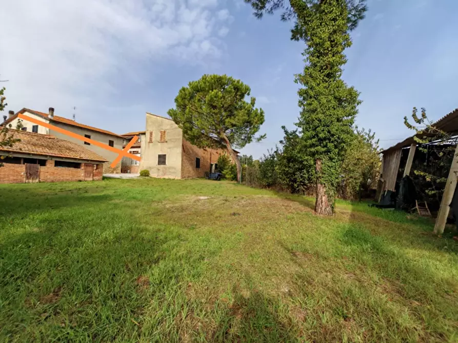 Immagine 1 di Casa semindipendente in vendita  in VIA di lucignano a Foiano Della Chiana