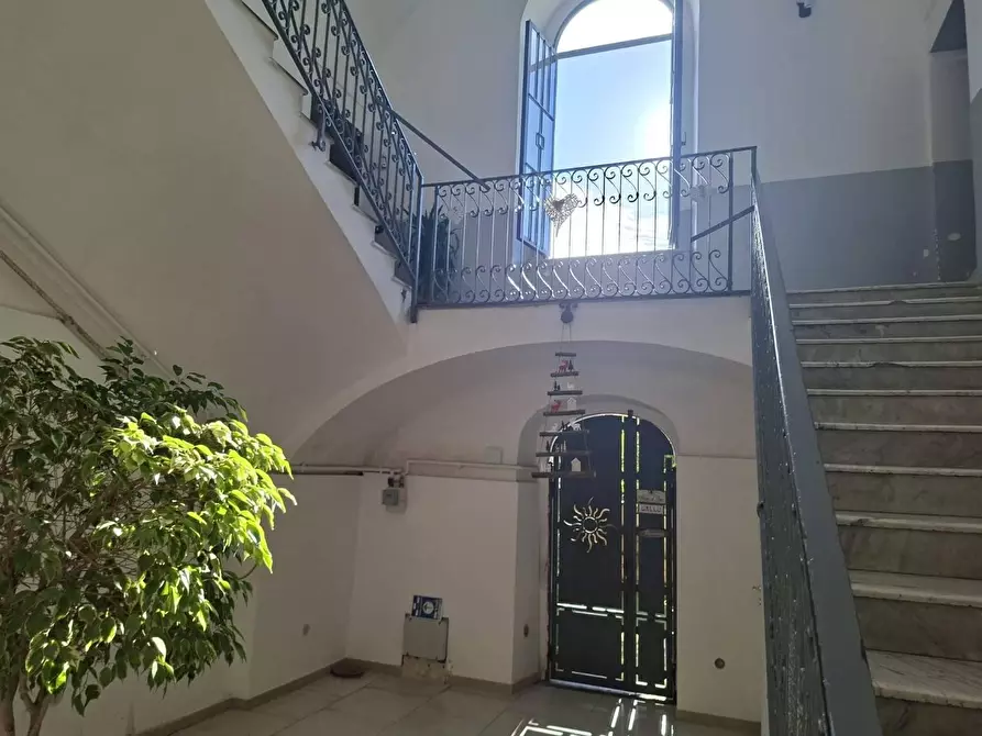 Immagine 5 di Appartamento in vendita  in VIA vittorio  veneto a Torre Annunziata