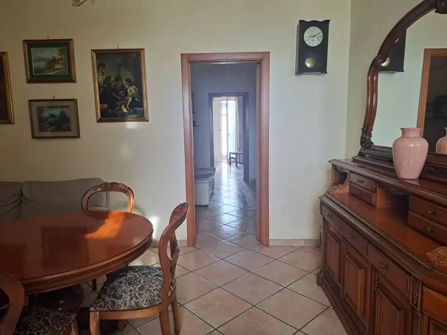 Immagine 9 di Appartamento in vendita  in VIA vittorio  veneto a Torre Annunziata