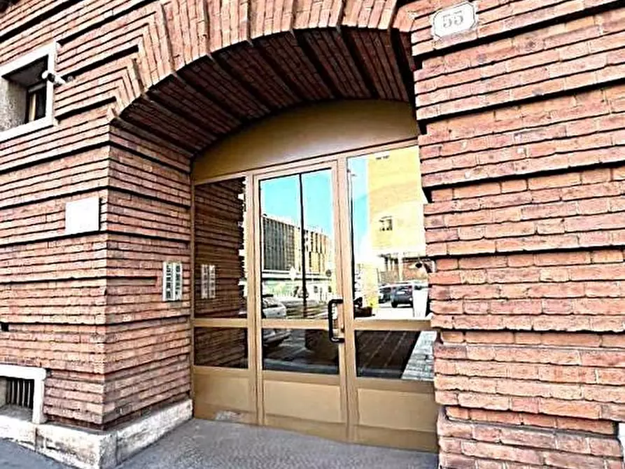 Immagine 19 di Attico in vendita  in VIA treviso 55 a Torino