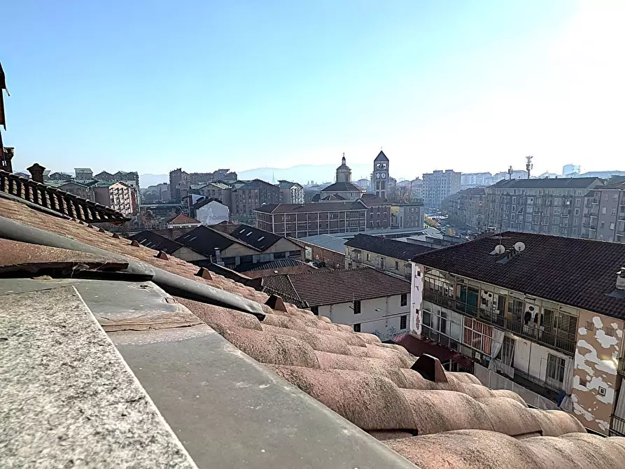 Immagine 2 di Attico in vendita  in VIA treviso 55 a Torino