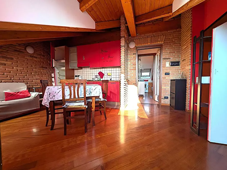 Immagine 3 di Attico in vendita  in VIA treviso 55 a Torino