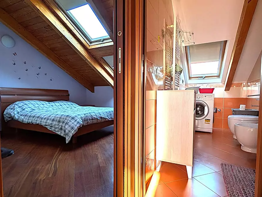 Immagine 9 di Attico in vendita  in VIA treviso 55 a Torino