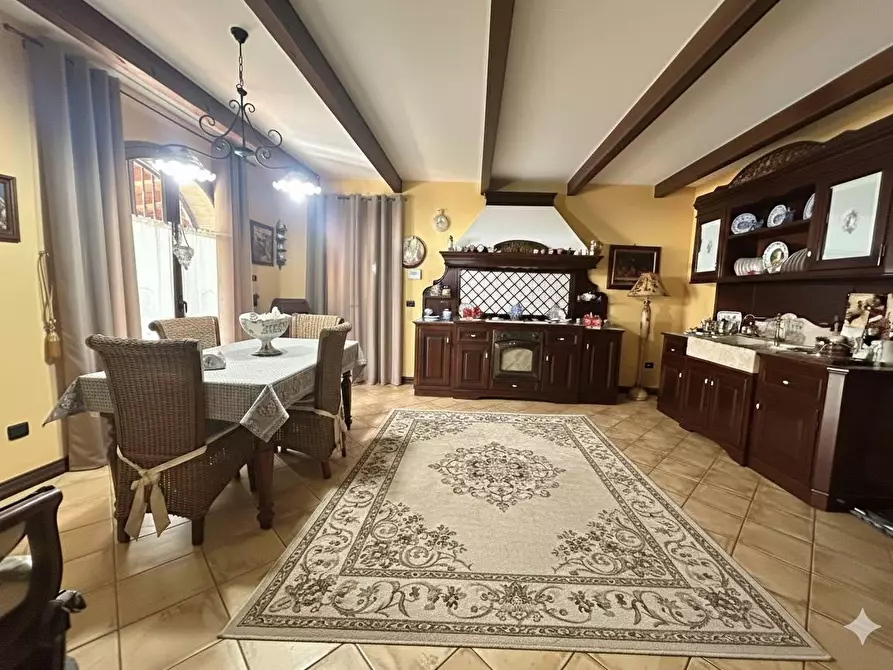 Immagine 10 di Villa in vendita  in VIA mandarino a Porto Empedocle