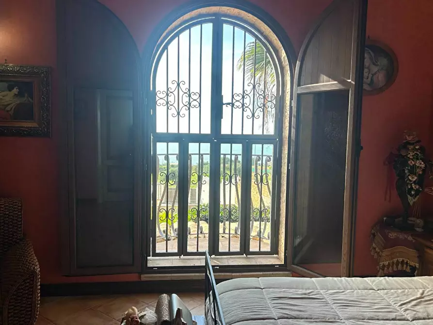 Immagine 19 di Villa in vendita  in VIA mandarino a Porto Empedocle