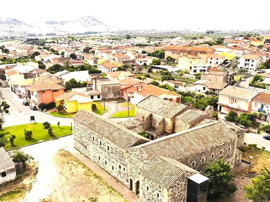 Immagine 1 di Palazzo in vendita  in VIA san leonardo 10 a Masullas