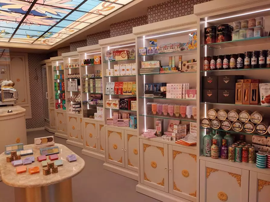 Immagine 7 di Bar / Ristorante in vendita  in CORSO italia a Arezzo