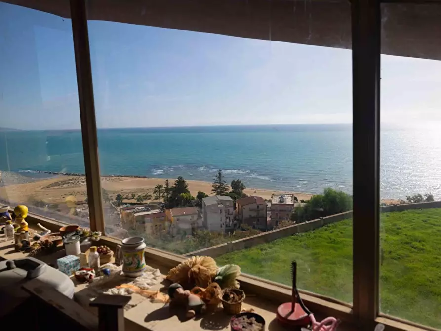 Immagine 11 di Villa in vendita  in VIA delle rose a Porto Empedocle