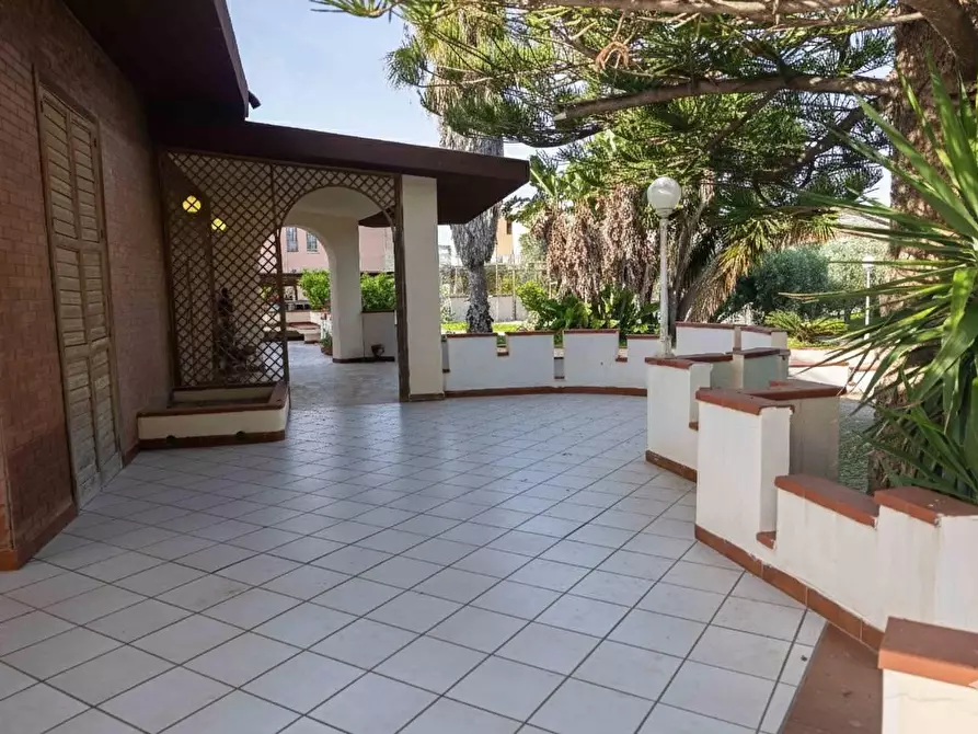 Immagine 17 di Villa in vendita  in VIA delle rose a Porto Empedocle