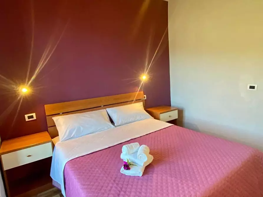 Immagine 1 di Casa indipendente in vendita  in VIA granato a Cefalù