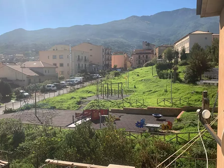Immagine 21 di Appartamento in vendita  in VIA mazzini a Castelbuono