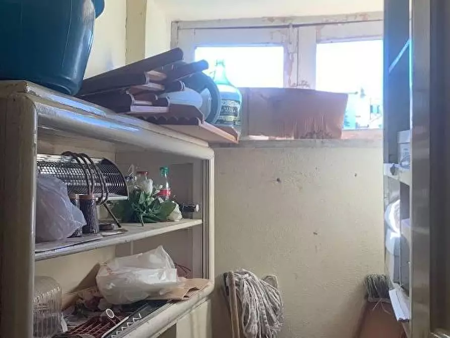 Immagine 9 di Appartamento in vendita  in VIA mazzini a Castelbuono