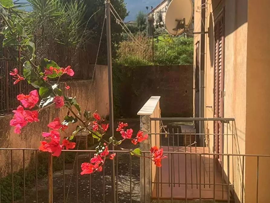 Immagine 1 di Appartamento in vendita  in VIA mazzini a Castelbuono