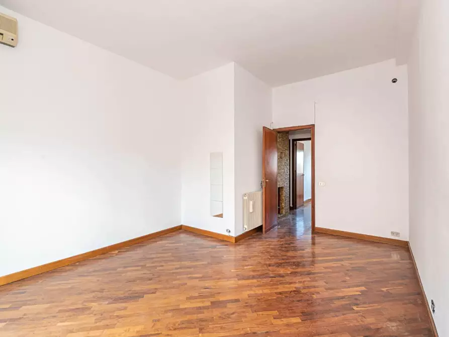 Immagine 7 di Attico in vendita  in VIALE delle alpi 75 a Palermo