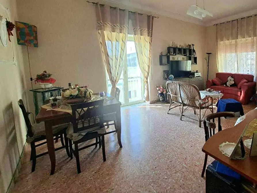 Immagine 9 di Appartamento in vendita  in CORSO vittorio emanuele III a Torre Annunziata