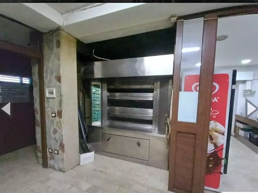 Immagine 21 di Locale commerciale in vendita  in VIA basilicata 4 a Belmonte Mezzagno