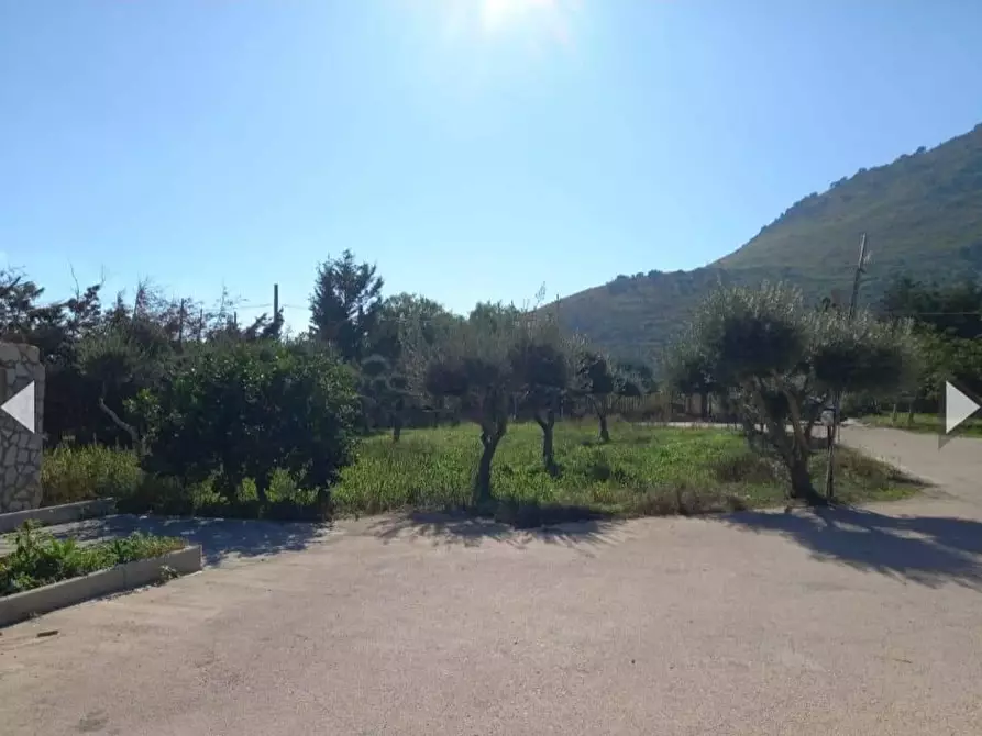 Immagine 5 di Locale commerciale in vendita  in VIA basilicata 4 a Belmonte Mezzagno