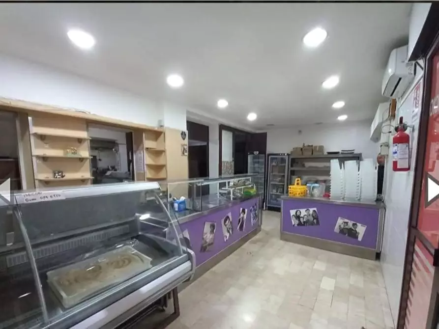 Immagine 6 di Locale commerciale in vendita  in VIA basilicata 4 a Belmonte Mezzagno