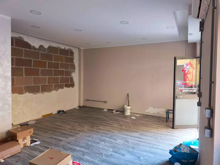 Immagine 3 di Locale commerciale in affitto  in VIA Guarini a Avellino