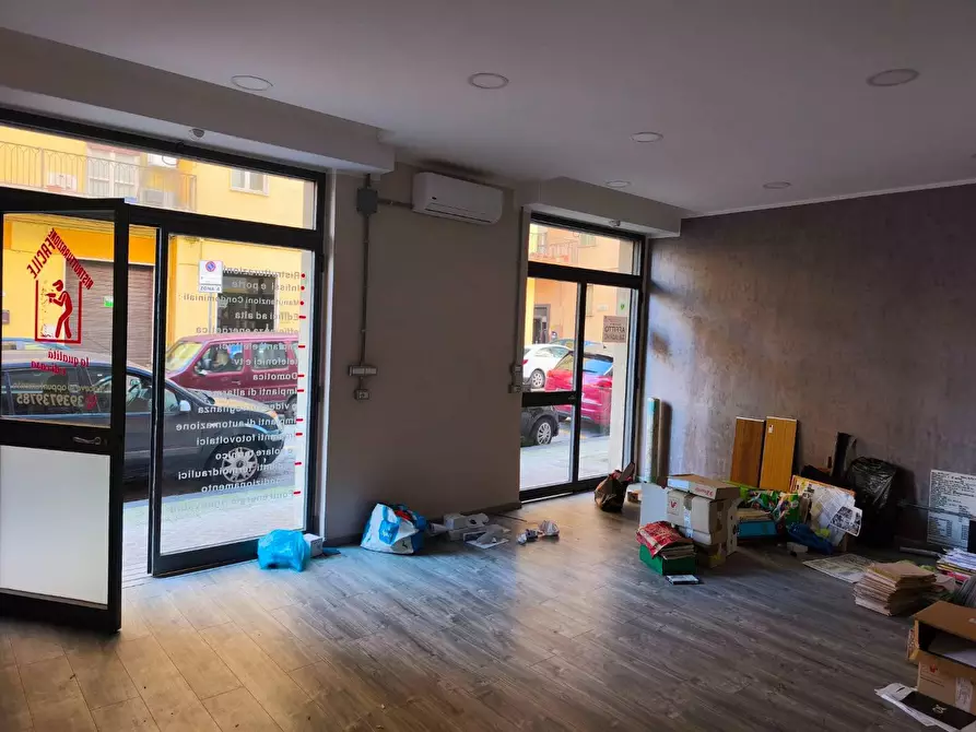 Immagine 1 di Locale commerciale in affitto  in VIA Guarini a Avellino