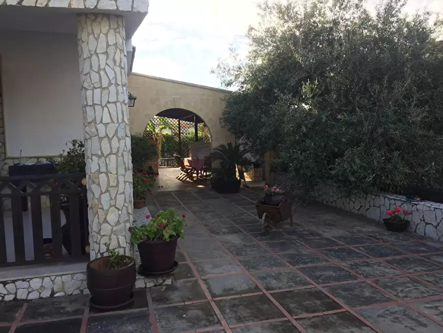 Immagine 13 di Villa in vendita  in VIA chiesazzo  sperone a Altavilla Milicia