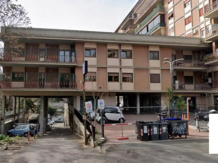 Immagine 5 di Box auto in vendita  in VIA quirino majorana 141 a Roma