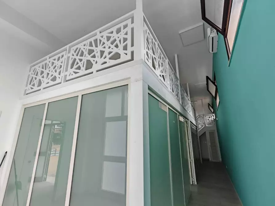 Immagine 17 di Locale commerciale in affitto  in VIA canne a Pianopoli