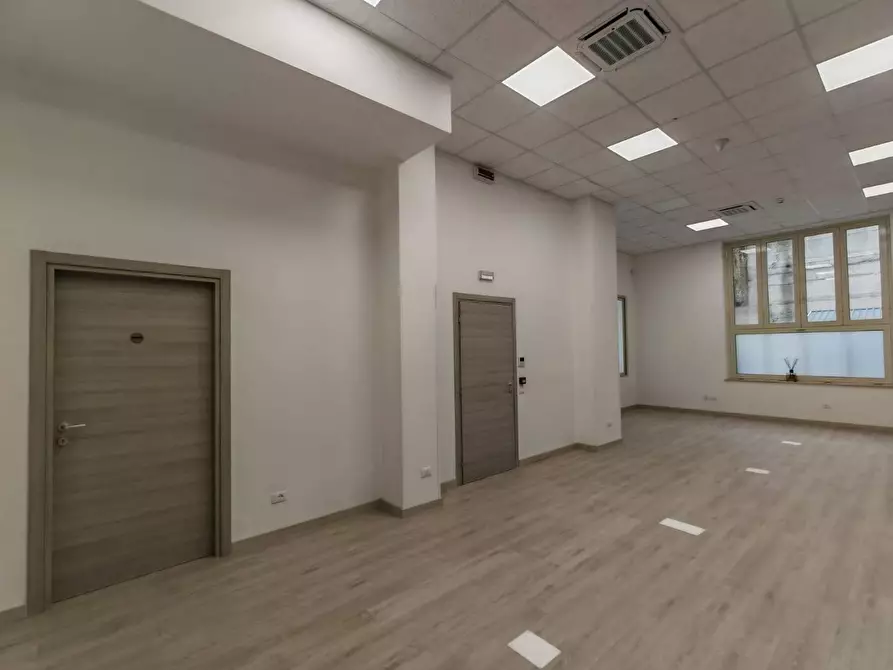 Immagine 1 di Locale commerciale in affitto  in VIA canne a Pianopoli