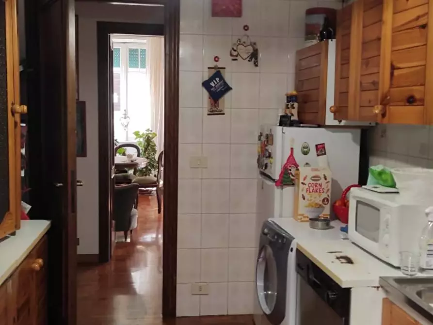 Immagine 11 di Appartamento in vendita  in VIA eleonora  d'arborea a Roma