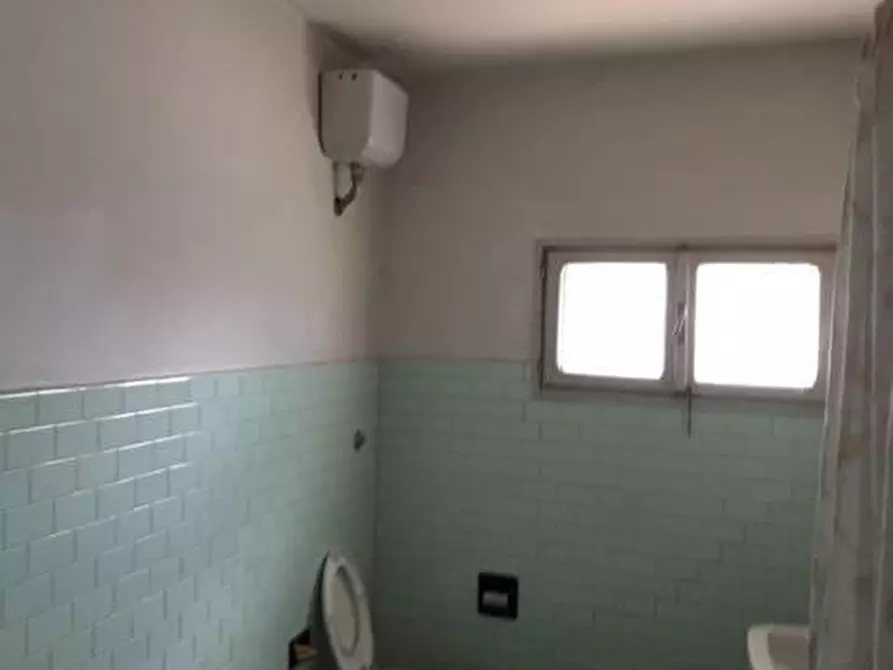 Immagine 14 di Palazzo in vendita  in VIA della piaggiola a Amelia