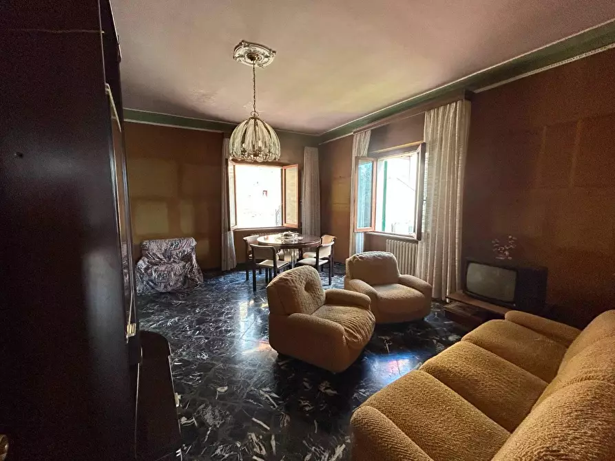 Immagine 5 di Appartamento in vendita  in VIA adua 4 a Castiglion Fiorentino