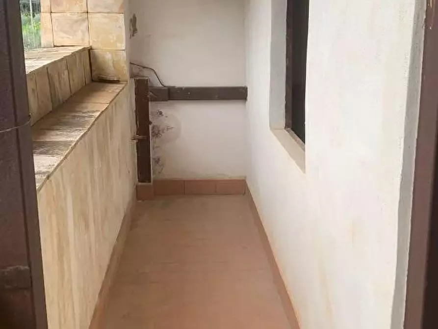 Immagine 13 di Locale commerciale in vendita  in VIA pietre mole 7 a Monreale