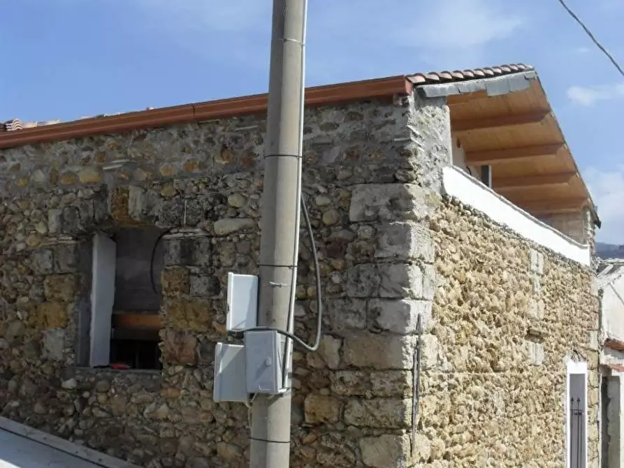 Immagine 18 di Locale commerciale in vendita  in VIA pietre mole 7 a Monreale