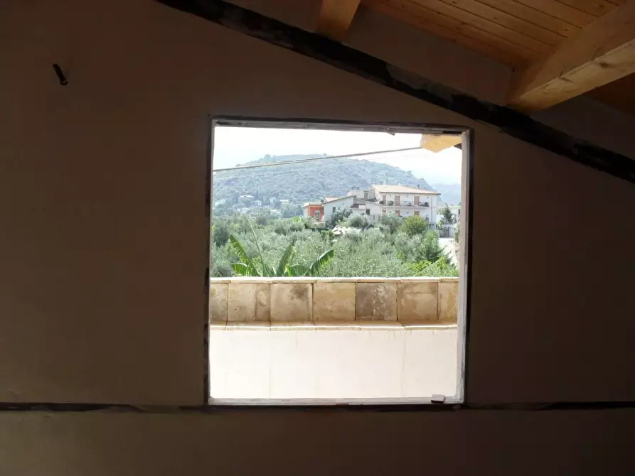 Immagine 23 di Locale commerciale in vendita  in VIA pietre mole 7 a Monreale