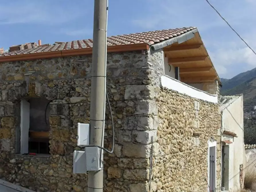 Immagine 24 di Locale commerciale in vendita  in VIA pietre mole 7 a Monreale