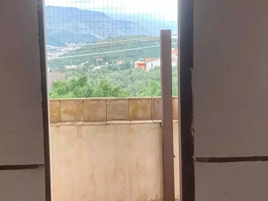 Immagine 6 di Locale commerciale in vendita  in VIA pietre mole 7 a Monreale