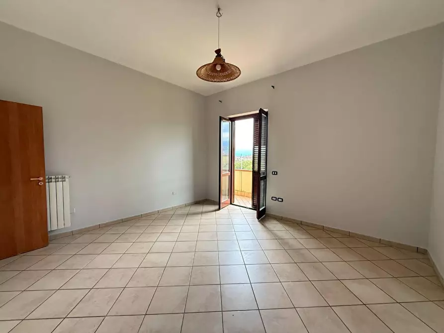 Immagine 4 di Casa semindipendente in vendita  in VIA san nicola a Albanella