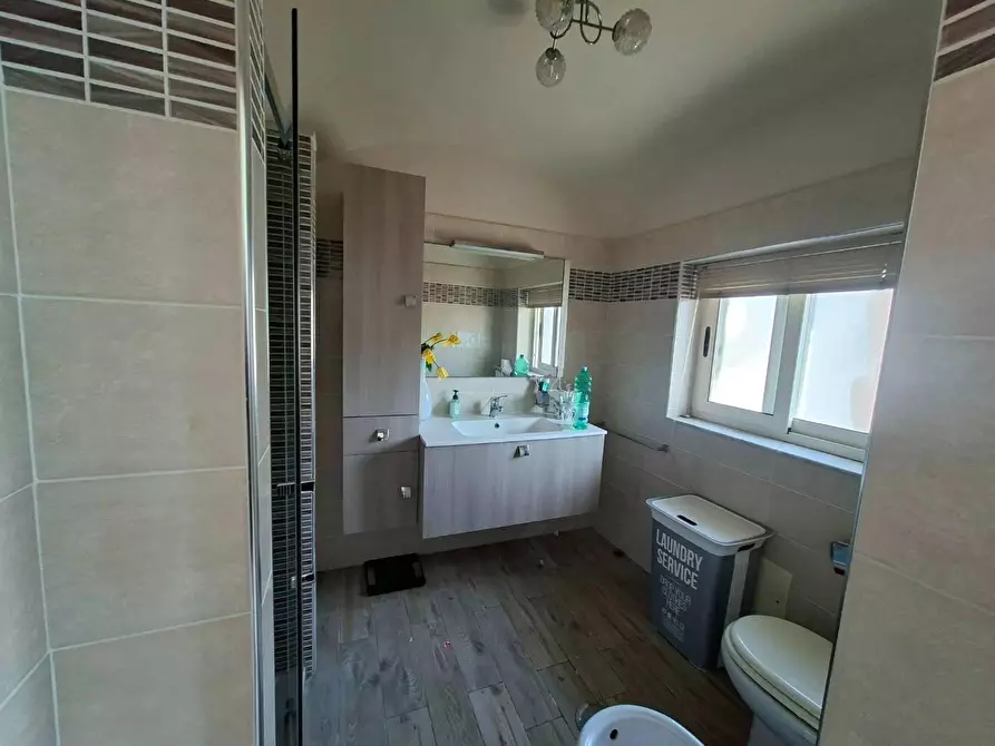 Immagine 13 di Appartamento in vendita  in VIA oplonti a Torre Annunziata