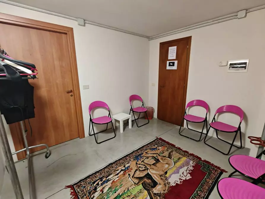 Immagine 1 di Laboratorio in vendita  in VIA gobetti a Arezzo