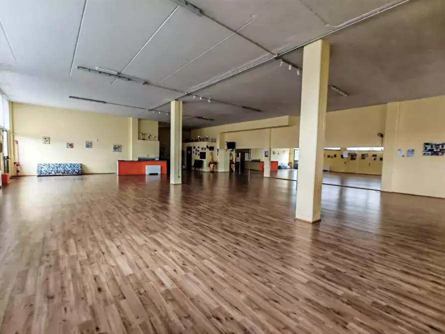 Immagine 7 di Laboratorio in vendita  in VIA gobetti a Arezzo